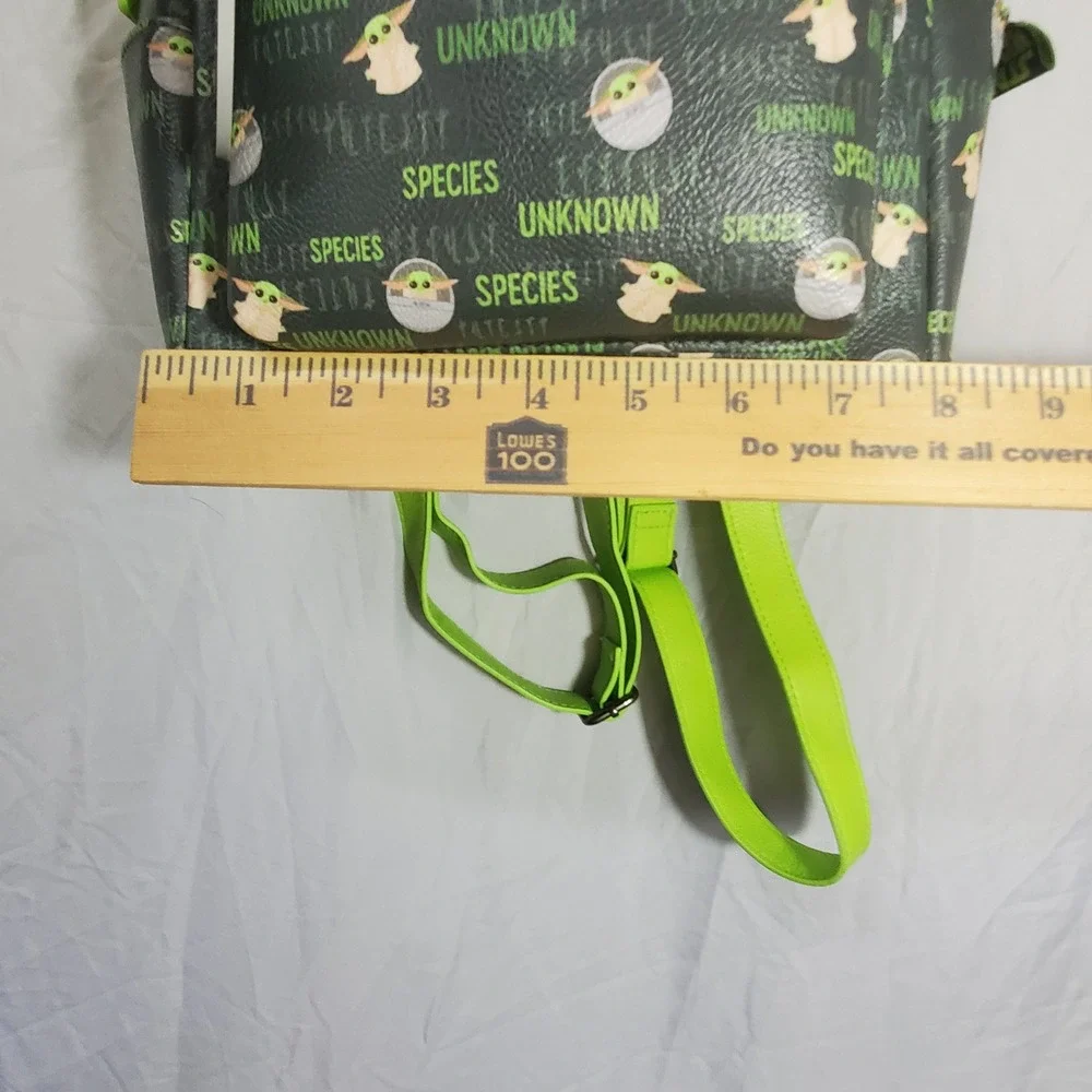 Star Wars The Mandalorian Grogu Baby Yoda Mini Backpack Species Unknown Green